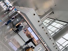 大堂-喜茶(广州白云机场T2出发厅店)