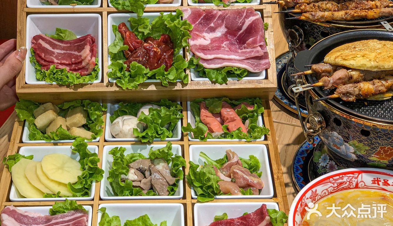 武圣羊汤你太会了‼竟然上新了九宫格烤肉🍖