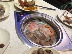 -佰烧海鲜烤肉火锅自助(世茂国际广场店)