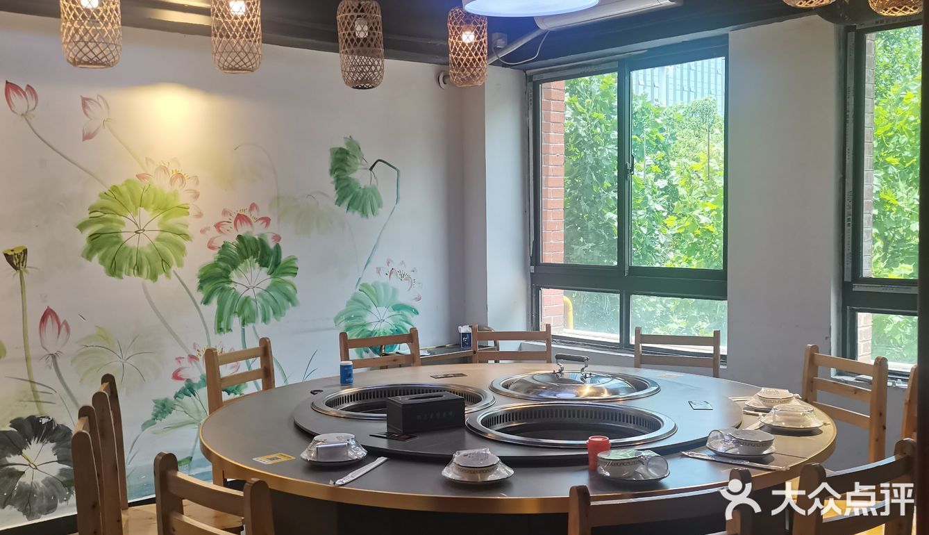 安徽一绝——地锅鸡贴饼