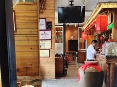 -老滇山寨•云南特色菜•地方菜•民族风情歌舞表演(呈贡店)