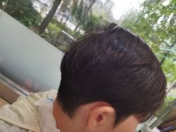 -首脑美发沙龙