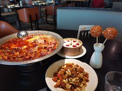 -麻六记(凤凰汇店)