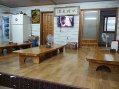 大堂-梨花参鸡汤