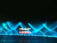 -东港音乐喷泉广场