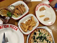 -Tube station站点比萨(王府井百货店)