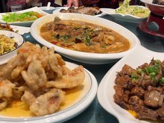 -老码头黑皮肘子锅包肉熏酱水饺(文政街店)