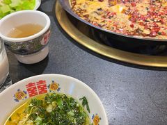 -沸炉重庆老火锅(军事博物馆店)