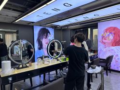 -藤野造型烫发染发