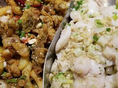 -小鱼小牛·鱼牛干锅·脆鱼火锅(世欧广场店)