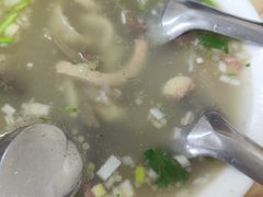 羊杂汤-一头牛馅饼店总店(卫工街店)