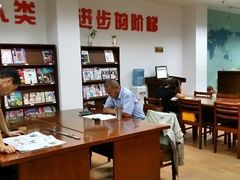 android_upload_pic-漕河泾街道图书馆(漕河泾社区文化活动中心店)