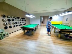 -涨巢·潮玩水疗局