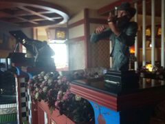 -栖巢咖啡馆(双岗店)