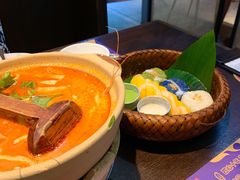 冬荫功海鲜汤-泰妃殿(新世界旗舰店)