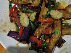 -柴窝堡22号辣子鸡·传承新疆菜