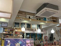 -猫的天空之城概念书店(束河店)