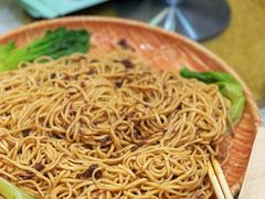 蟹油捞面-三辣馆