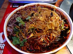 -山河屯铁锅炖(哈西站店)