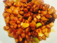 宫保鸡腿肉丁-老酒川菜坊(中山西路店)