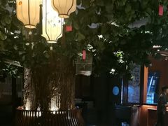 -八府香鸭·啫啫煲(华山路店)