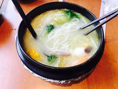 -老妈米线(港龙店)