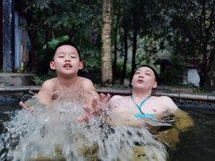 -中铁花水湾四季温泉谷