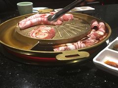 澳洲肥牛-猪啊牛呀羊啊铜盘烤肉(正大广场店)
