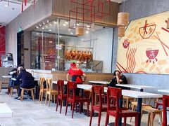 大堂-百事佳烧鸭牛腩(上海虹桥站店)