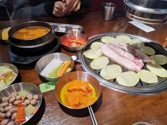 -·缸桶屋·韩式牛肋条自助烤肉(西湖D11店)