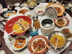 -楚韵小镇·宜昌肥鱼(虹桥国际店)