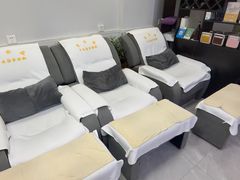 -爱脊康新中式推拿(江汉路步行街店)
