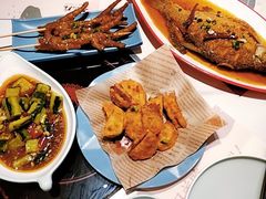 -黄记煌三汁焖锅(新佳丽江汉路店)