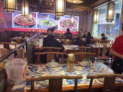 -川流不息·地道川菜·小龙虾(新松江路店)