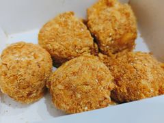 蟹黄肉松小贝-鲍师傅糕点(国金街店)