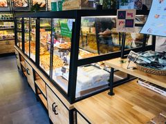 -山山家·新鲜烘焙(现代城店)