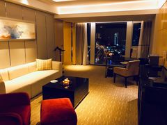 -上海宝华万豪酒店