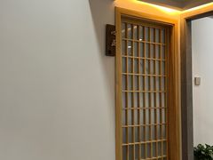 -雅享养生·中医调理·筋骨艾灸(广兰路店)