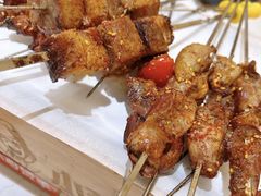 -小董哥烤串·爆汁大油边(故宫店)