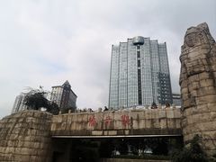 -观音桥步行街