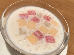 鲜果西米露-鼎泰丰(德基广场店)