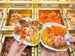 -金滏山·烤肉海鲜火锅自助(襄阳万达店)