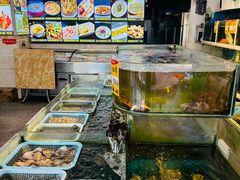 -鑫悦楼煎蟹·16年海鲜大排档