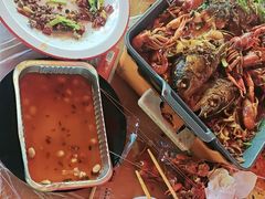 -郑记•不夜城烧烤•龙虾•虾蟹(黄鹤楼店)