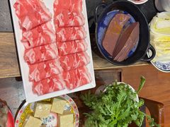 -沸炉重庆老火锅(军事博物馆店)