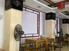 大堂-白家高记肥肠粉(总店)