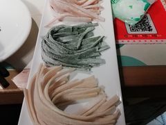 -南城十里潮汕鲜牛火锅·鲜虾生滚粥(融汇老商埠店)