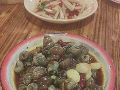 -冶建镜子·老南昌大排档·江西虾王(总店)