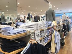 -优衣库(太原龙湖万达广场店)