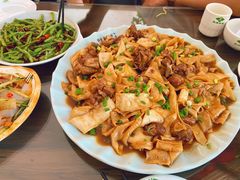 -壹阁胡羊焖饼(特色小吃街店)